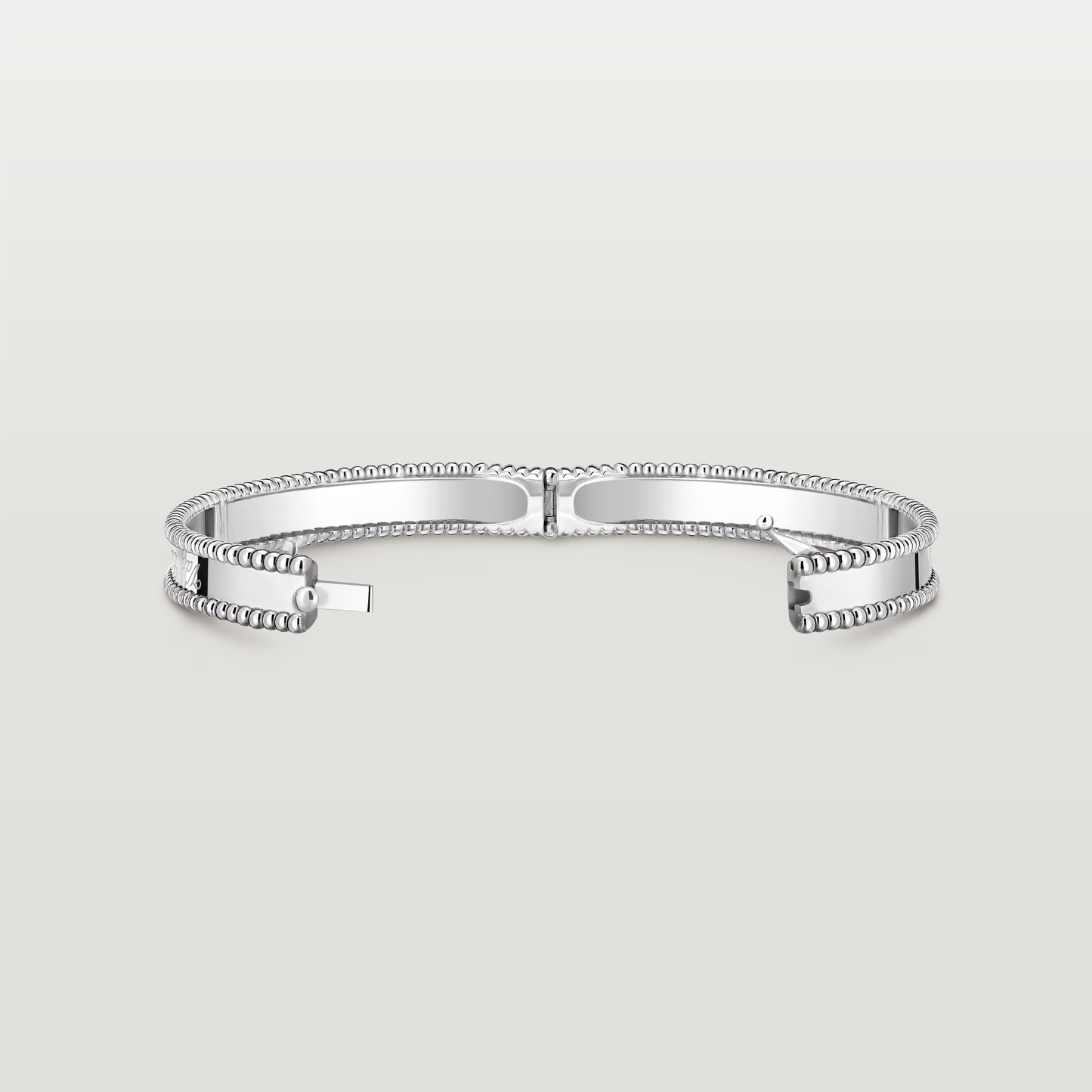Perlée Signature Bracelet